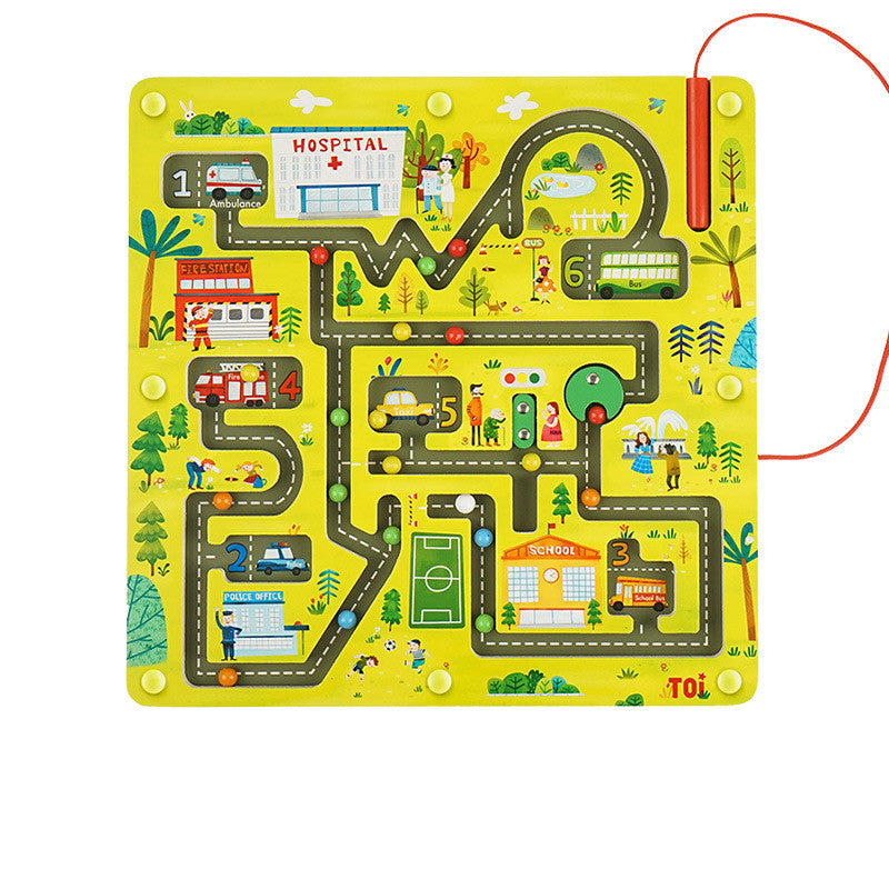 道路や建物が描かれた四角い交通テーマ木製マグネット迷路ボードの全体がわかるように撮影した商品画像