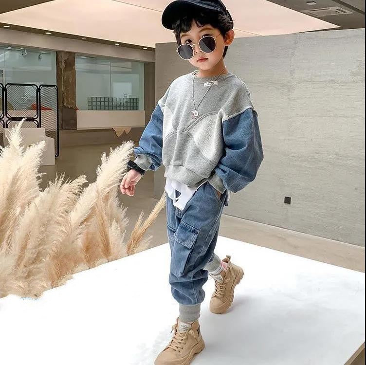 秋向け長袖トップスの全体シルエット写真