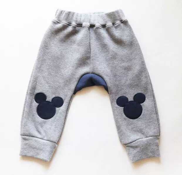 柔らかい裏起毛素材の質感写真