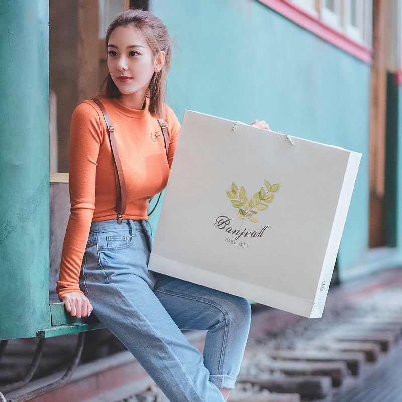 出産祝いに使いやすいコットン新生児ベビー服セットのイメージ画像