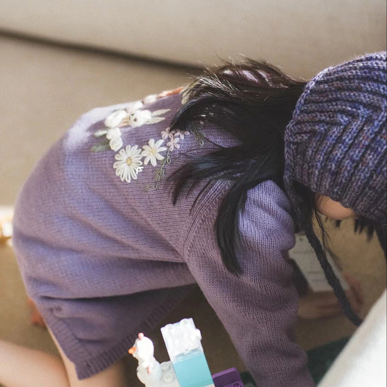 ピュアウール手刺繍ラビット ガールズカーディガン|Pure Wool Hand-Embroidered Rabbit Cardigan for Girls, Long Sleeve, Single-Breasted, Crew Neck Lumisei Prime