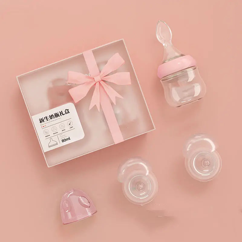 上品なベビーギフトボックスデザイン