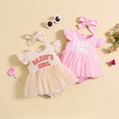 ミルキーホワイトとピンクのロンパースワンピとヘアバンドのセット 全体イメージ
