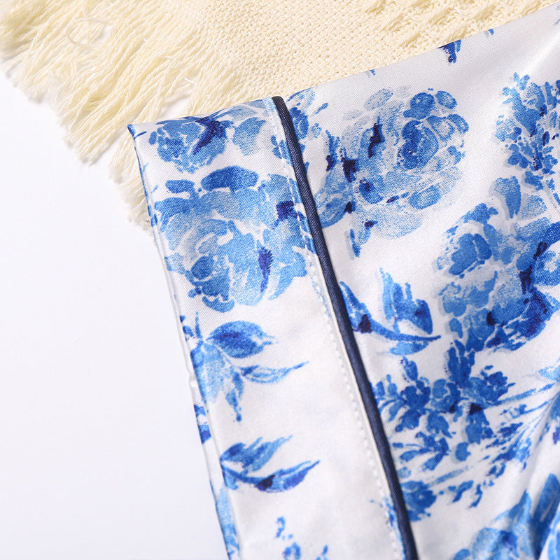 おうち時間が上品に整う 子ども半袖パジャマ上下セット ブルーフラワープリント 開襟カーディガン サテン 130cm