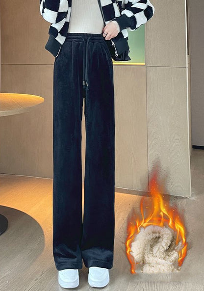 マタニティパンツの落ち感がわかる着用イメージ
