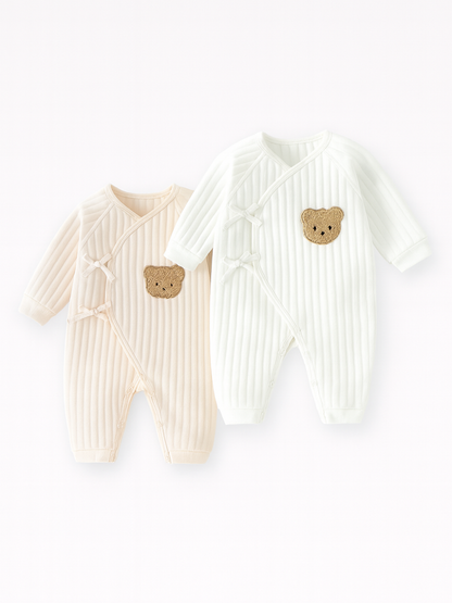 三層構造コットンの前開きベビーカバーオール白
