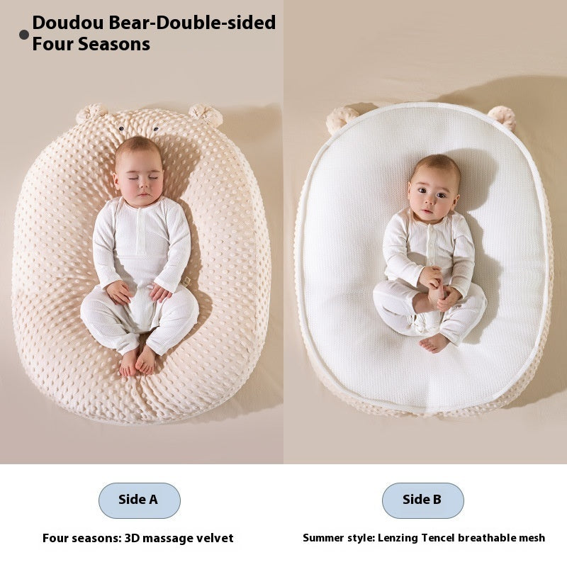 くま柄ベビー傾斜サポートクッション アプリコット（新生児用サポート）
