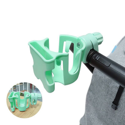 フルーツグリーンの中空2in1ホルダー装着例（ベビーカー用カップホルダー）
