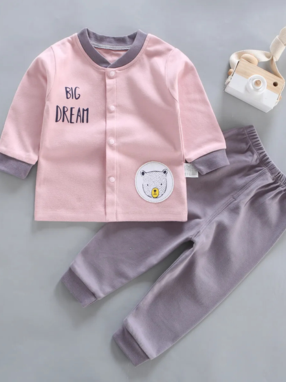 ピンクトップスとグレーパンツのコットンベビー長袖パジャマセット
