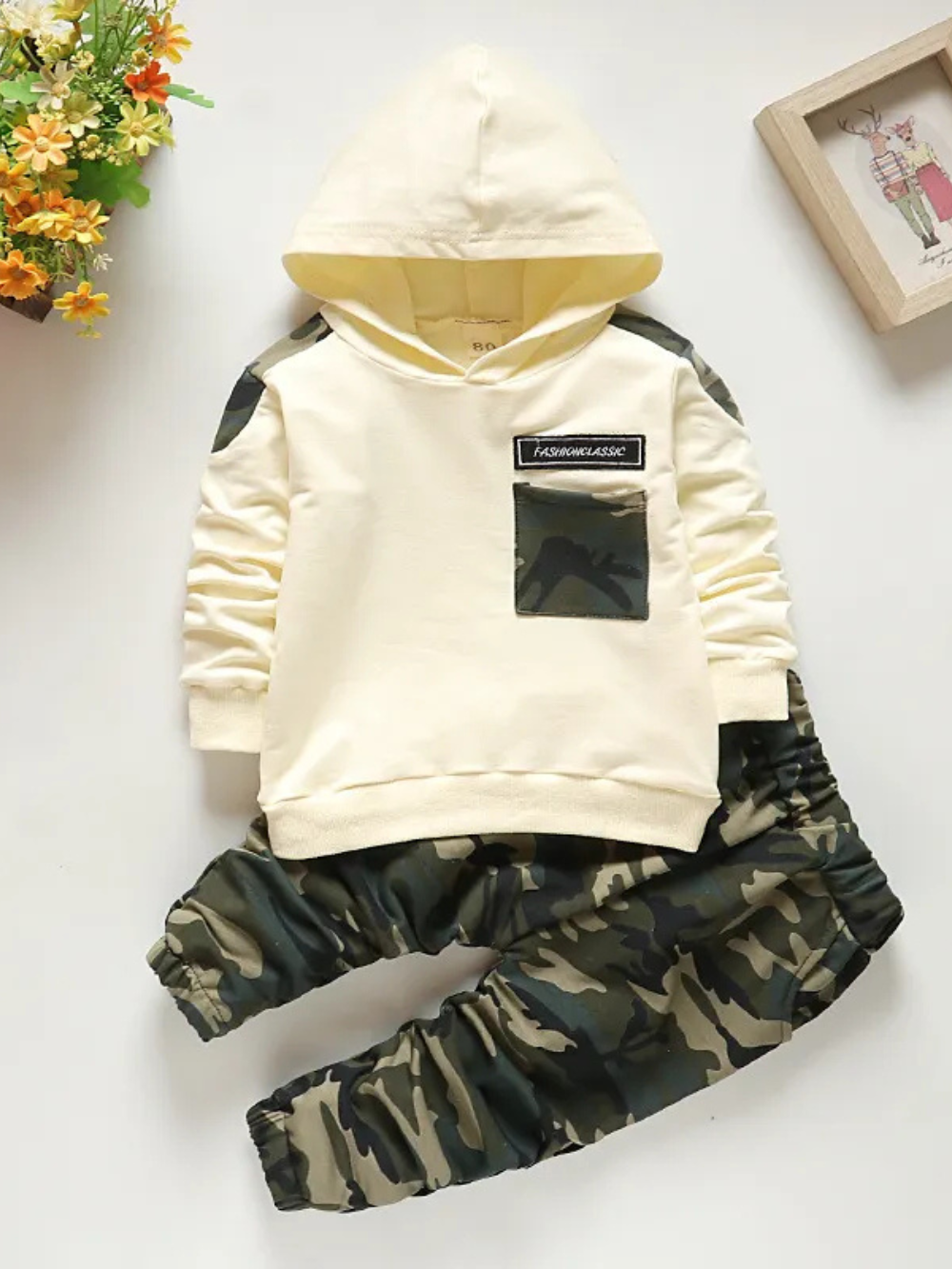 走り回る毎日にぴったり 男の子・女の子長袖フードスウェット＆ロングパンツセット スポーツカジュアルコットン95％ 80–120cm