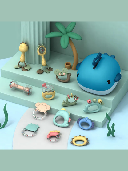 くじら収納ボックス付き歯固めラトルセット 全体ディスプレイ パーツの形と色が分かるイメージ
