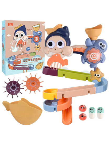 水を注ぐとくるくる回転するタートル型バストイのクローズアップ
