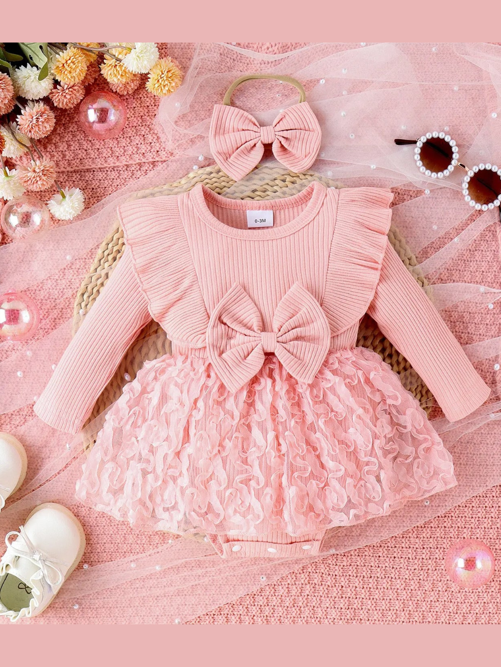 女の子向け冬用ベビードレス2点セット（長袖トップス＋スカート）の全体デザイン
