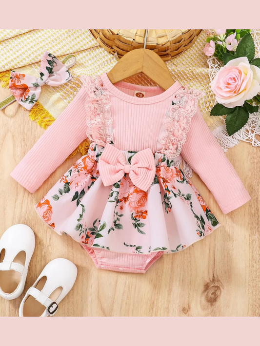 女の子ベビー向けレース×フラワー2点セットのコーデ全体が分かる商品イメージ
