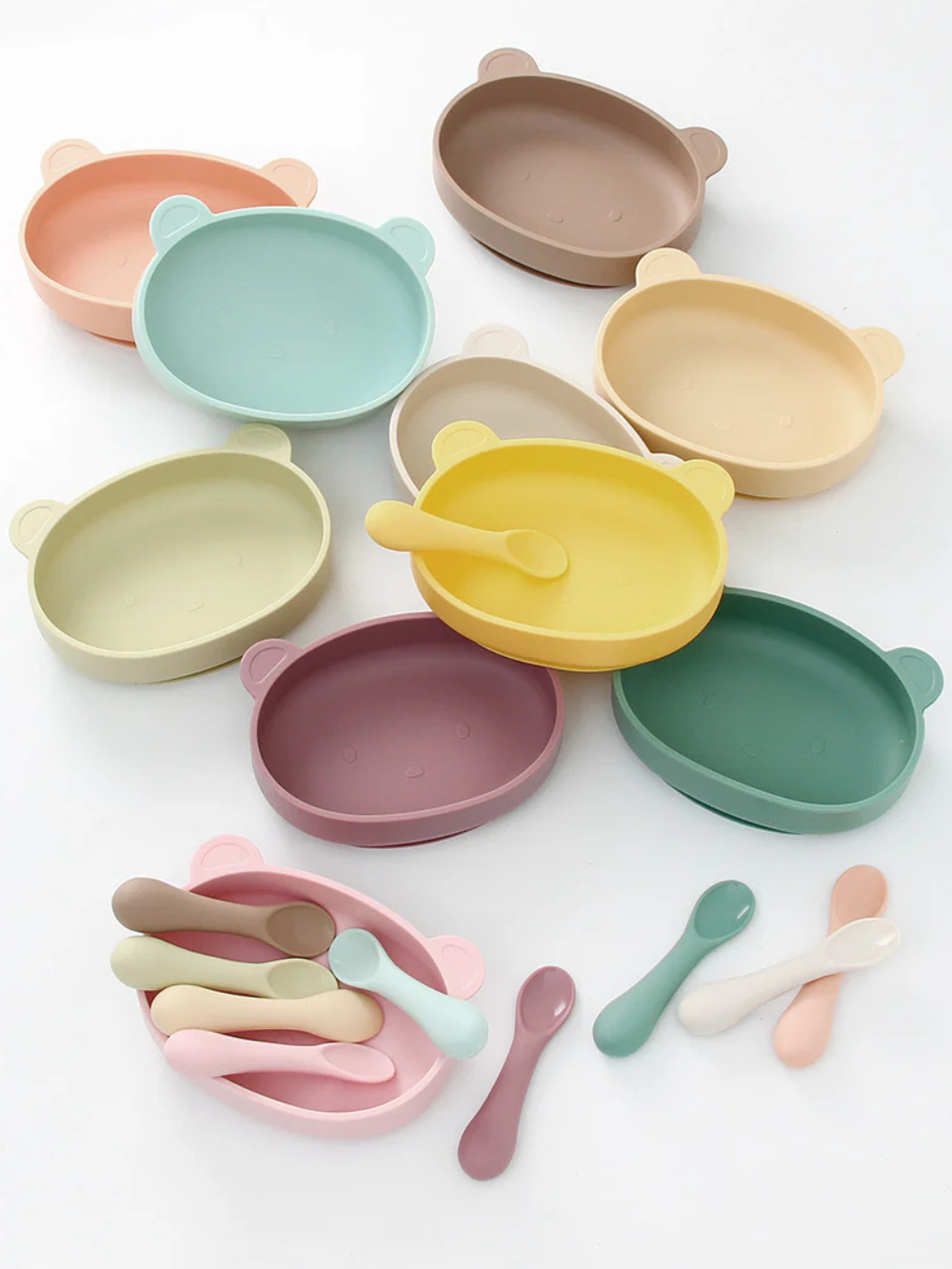 全10色のくま形シリコン吸盤ボウルセット スプーン付き フタ対応（ベビー食器）
