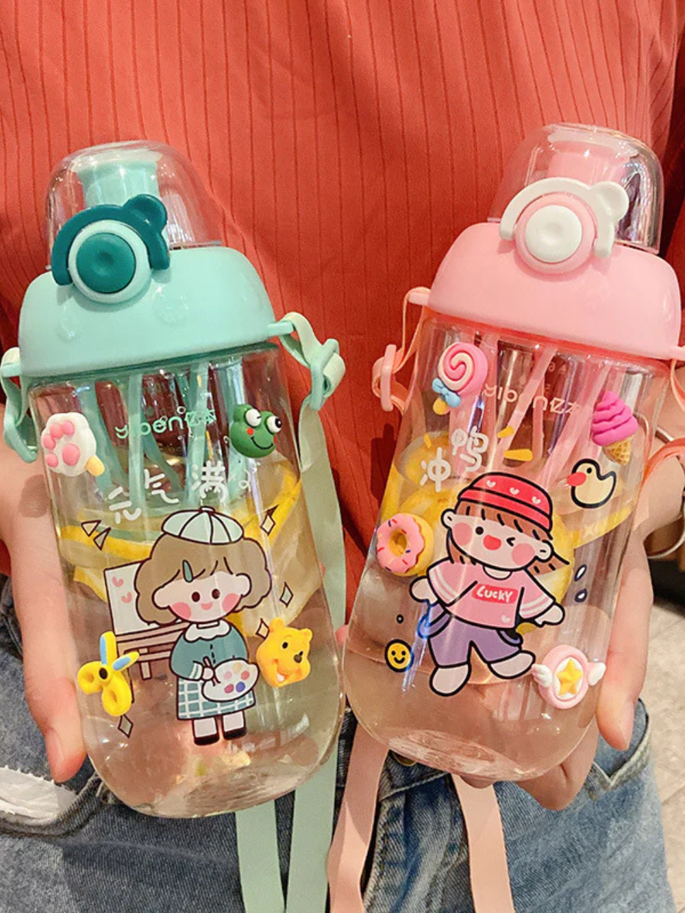 カートゥーンキャラクター付きかわいいウォーターボトル
