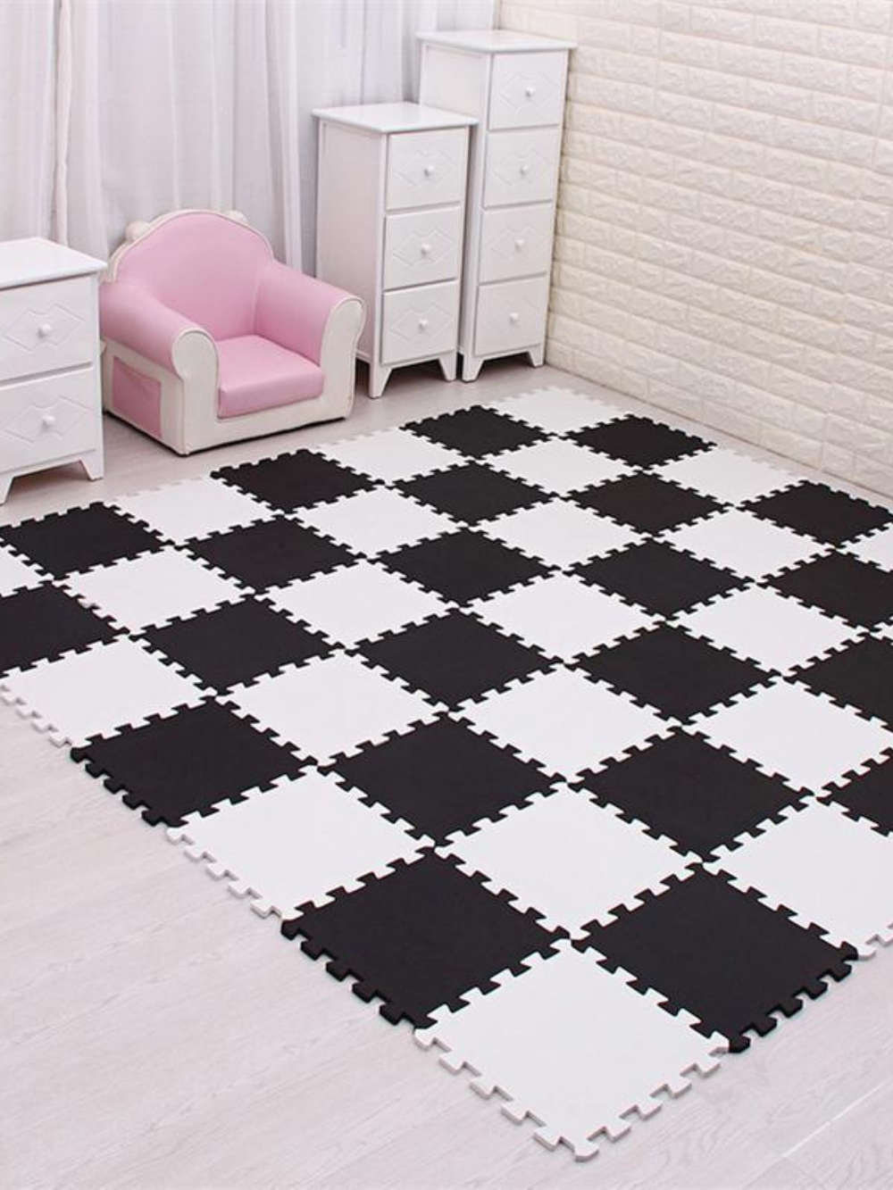 高密度EVAジョイントマット30×30cmの全体イメージ（ジョイントマット）
