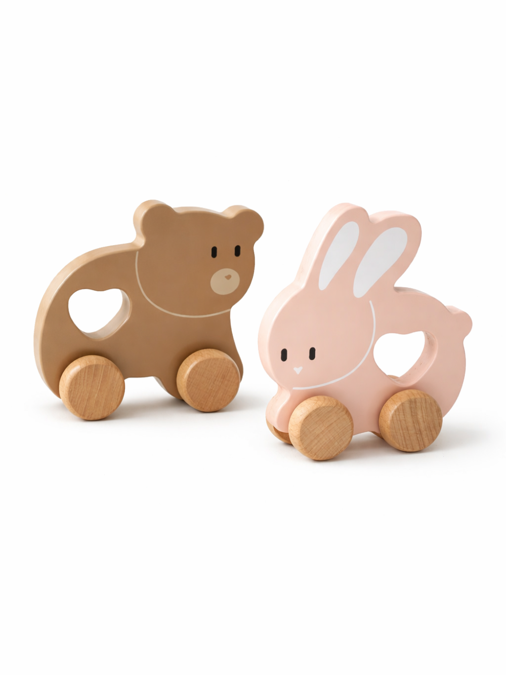 木製アニマルカートのくまとウサギを白背景で並べた商品写真
