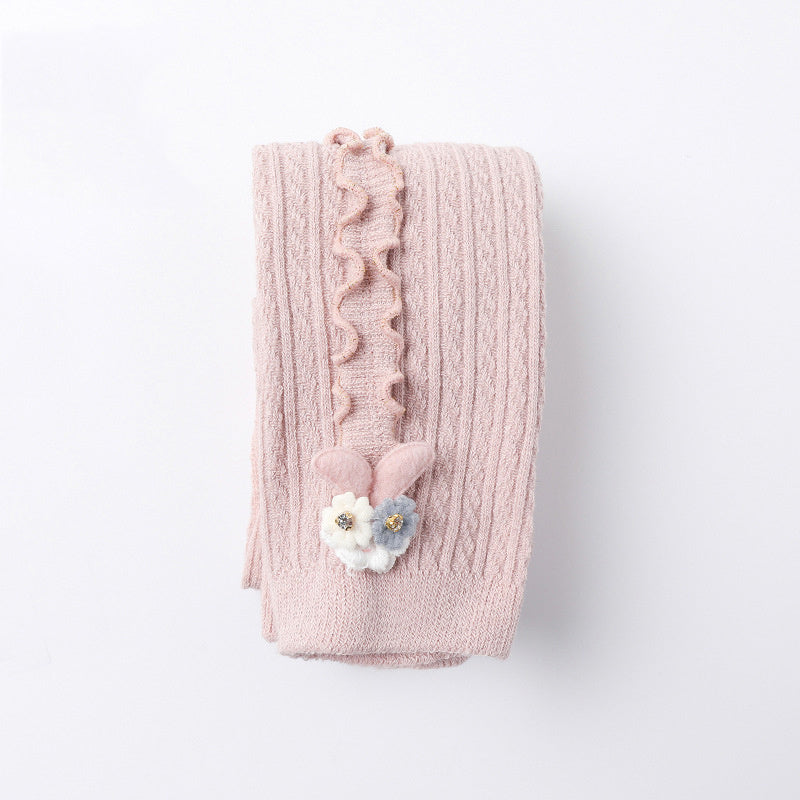 ピンクカラーのうさぎ飾り付きベビーボトム
