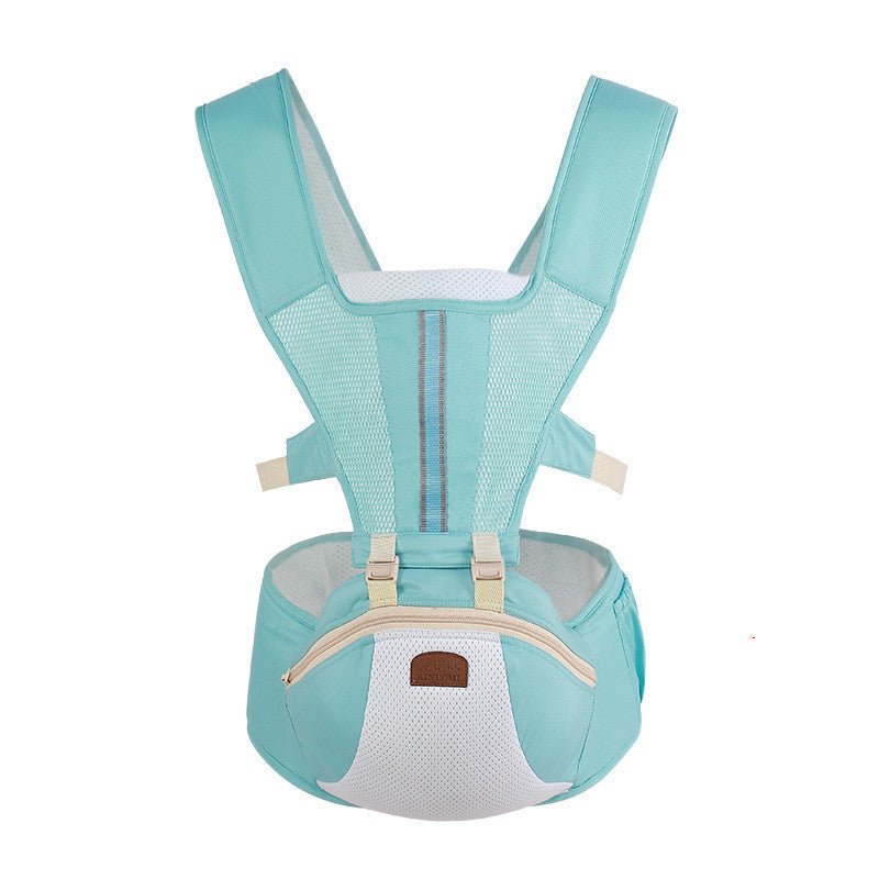 グリーンのヒップシート抱っこ紐 ウエストスツールベルト 着用イメージ 白背景（ヒップシートキャリア）
