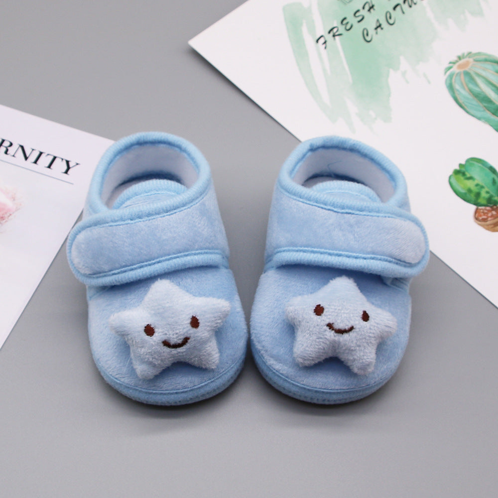 膠質雲灰カラーのふわふわトドラーシューズ
