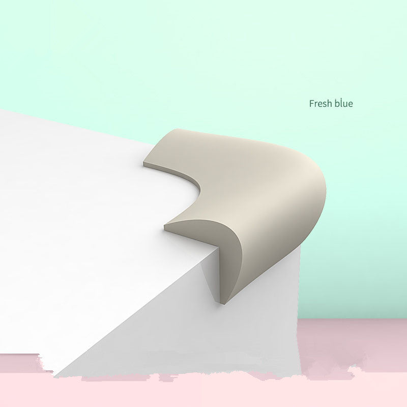 レンジフードの角を守るシリコンコーナー
