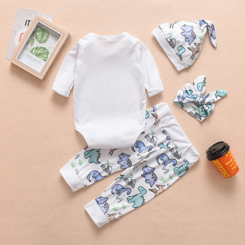 秋冬用として並べられた起毛生地ベビー服4点セットの俯瞰写真
