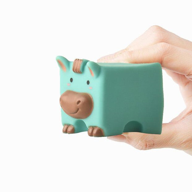 赤ちゃんが握りやすい柔らかいブロック
