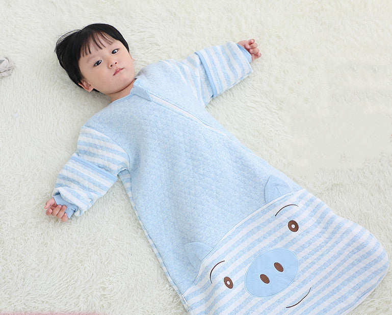 ツーウェイジッパー付きベビー寝袋のファスナー部分をクローズアップした写真（ツーウェイジッパー ベビー寝袋）
