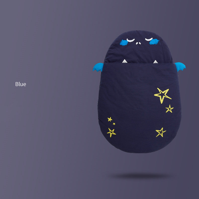 ブルーの分脚ベビー寝袋をベビーカーにセットしたシーン（ブルー 分脚 ベビーカー寝袋）
