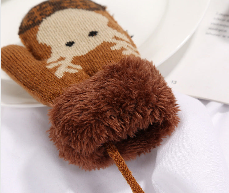 滑り止め付きベビーミトンの質感アップ写真
