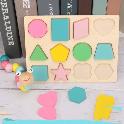 8音木琴の鍵盤配列とマレットのクローズアップ
