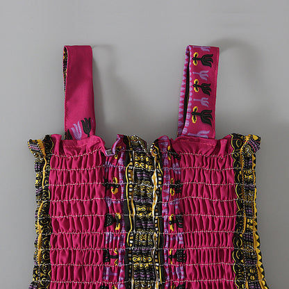 ぱっと華やぐカラフル柄でおしゃれ見えする 女の子ジャンパースカート ボヘミアンプリント シャーリングデザイン ポリエステル70% 90~130cm