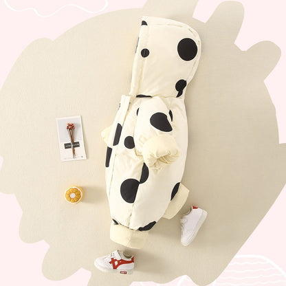 冬の外出向け厚手ベビージャンプスーツ
