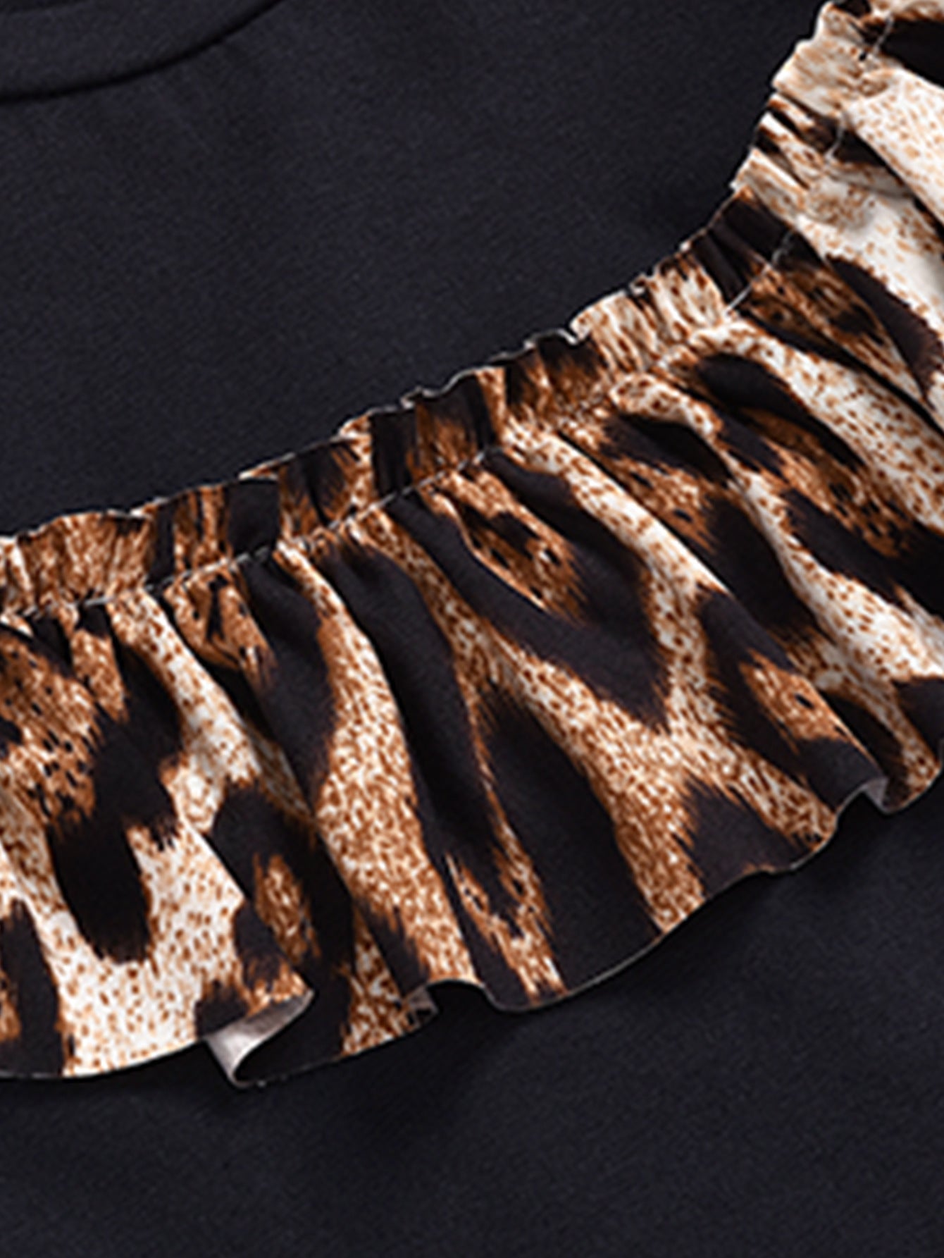 甘辛レオパードでおしゃれに決まる 女の子ロングスリーブトップス＆フレアパンツセット レオパード柄 コットン95% 80~120cm