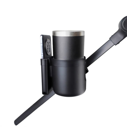 ベビーカーのハンドルに固定した装着状態の側面ビュー（ベビーカーカップホルダー）
