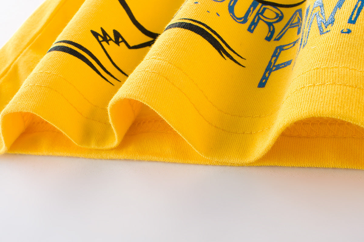 キッズ半袖Tシャツの袖口ディテール すっきりした仕上げ
