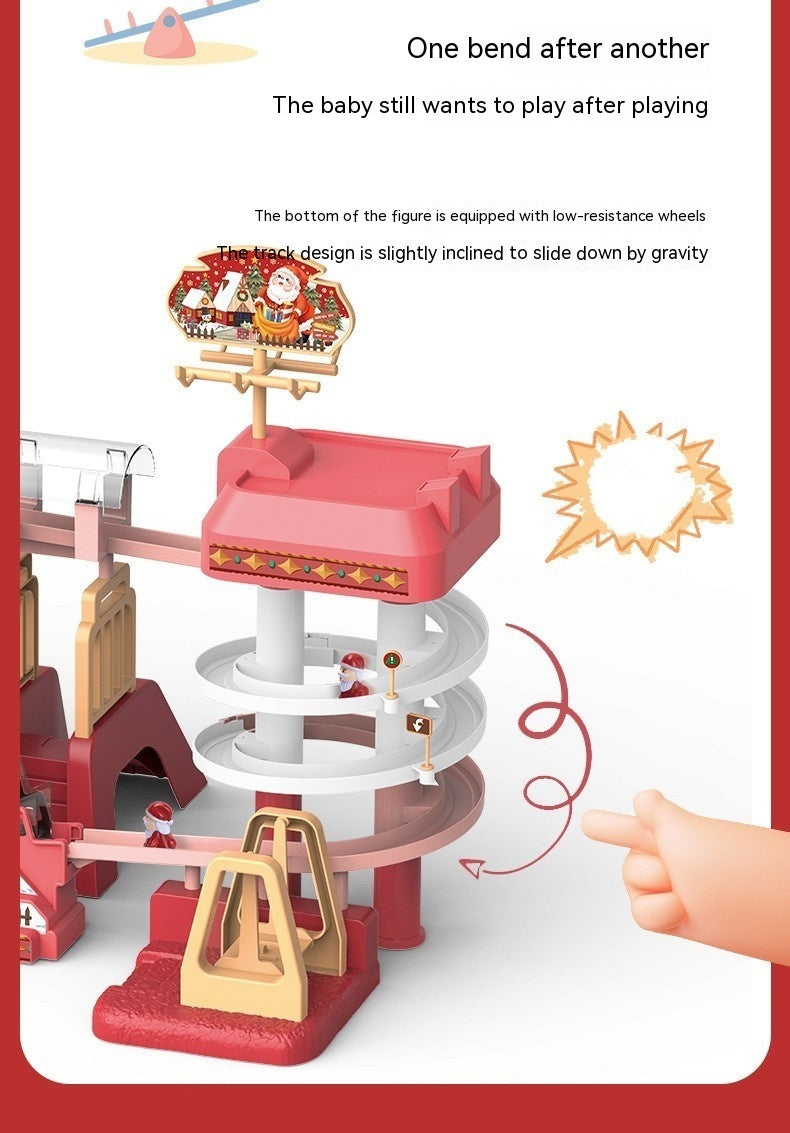 ホリデーシーズンの飾りとして並べられたサンタ電動トラックおもちゃ
