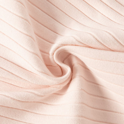 無地ベビートップスの袖ディテール
