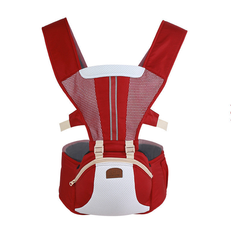 レッドのヒップシート抱っこ紐 ウエストスツールベルト 着用イメージ 白背景（ヒップシートキャリア）
