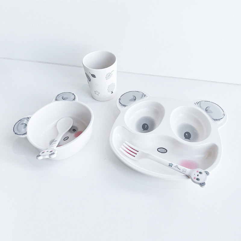 プレート・ボウル・コップ・カトラリーの5点セット 全体イメージ（ベビー食器セット）
