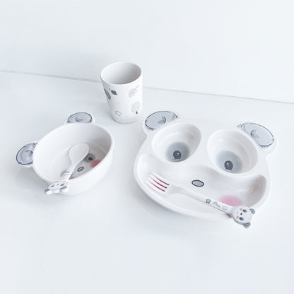 プレート・ボウル・コップ・カトラリーの5点セット 全体イメージ（ベビー食器セット）
