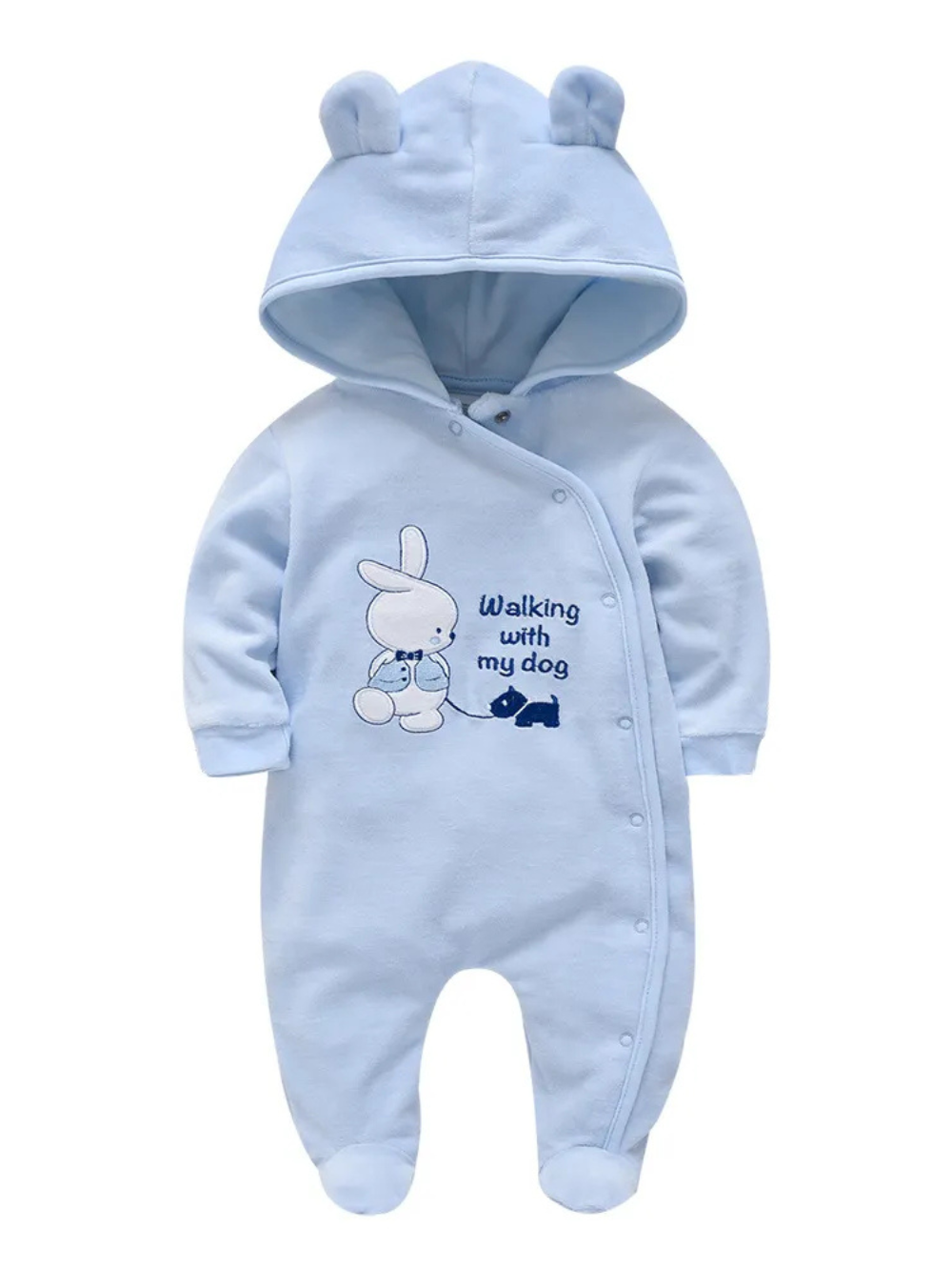 ライトブルーのフード付きうさぎプリントベビーカバーオールを正面から写した全体イメージ
