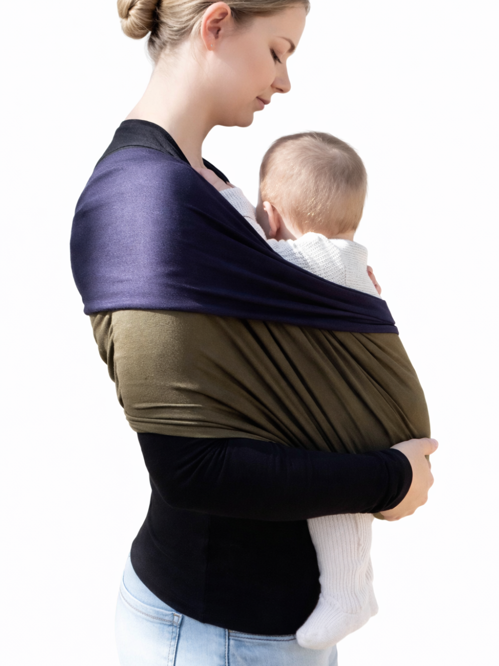 前抱きベビーラップ ネイビー 本体イメージ（密着抱っこ）

