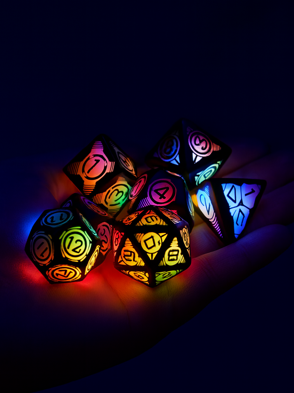 充電式発光ダイスセット｜USBチップLEDサイコロ・カラフルホワイトフラッシュ・マグネット吸着タイプ・ラウンドABS