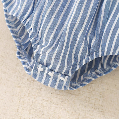 涼しく可愛くおめかしできる 女の子サロペットロンパース ブルー×ホワイトストライプ 大きめリボン ポリエステル ノースリーブ ヘアバンド付き 1〜24ヶ月