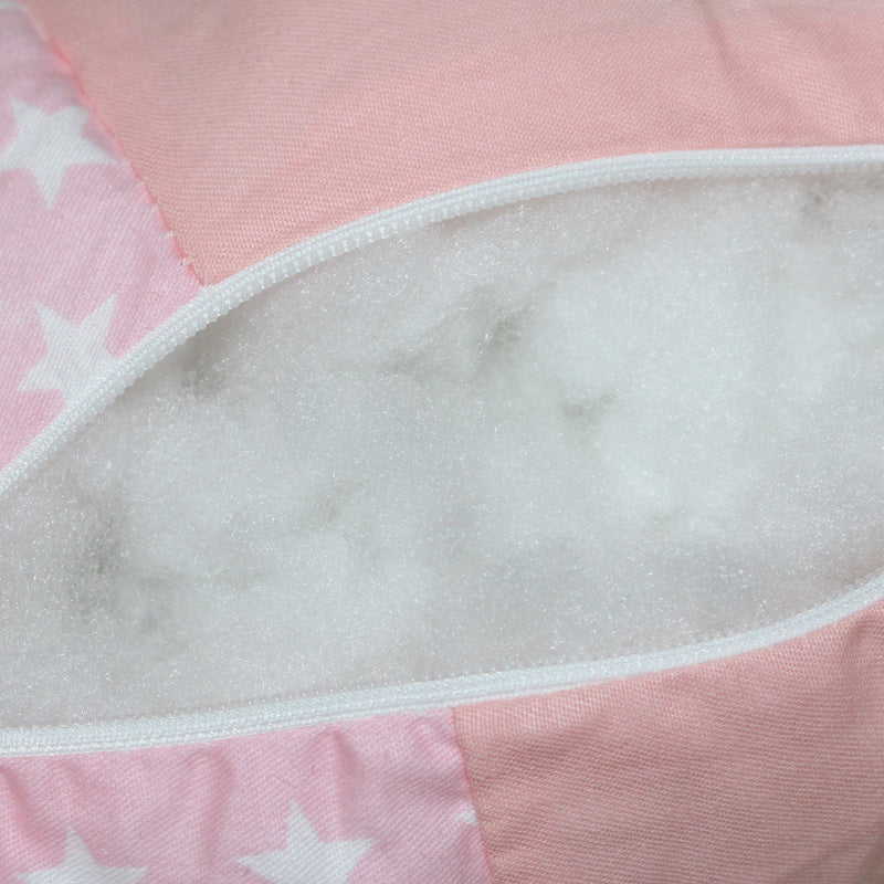 幾何学模様の可愛いコットンベッドガード
