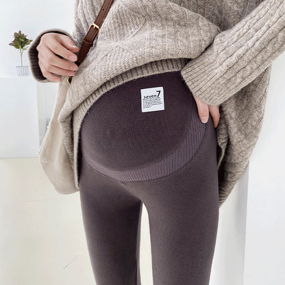 ダークグレーのマタニティあったかレギンス（ロング丈）の商品イメージ
