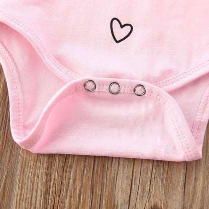 ふんわりピンクで可愛く映える 女の子ベビーロンパース＆レオパード柄パンツ3点セット メッセージプリント フリル袖 70~100cm