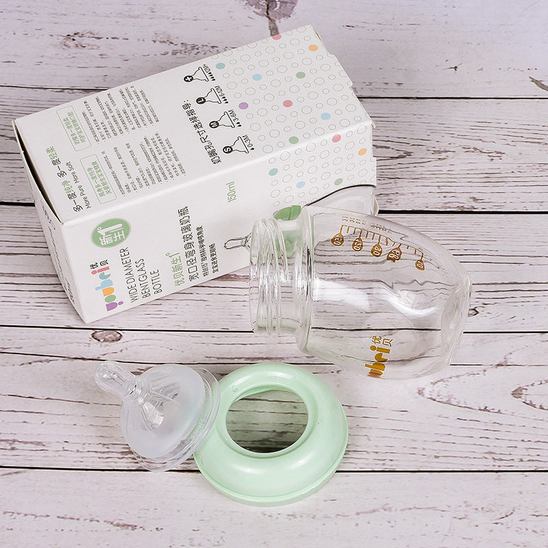 ガラス哺乳瓶の付属リングとパーツ ディテール（ワイドネック哺乳瓶）
